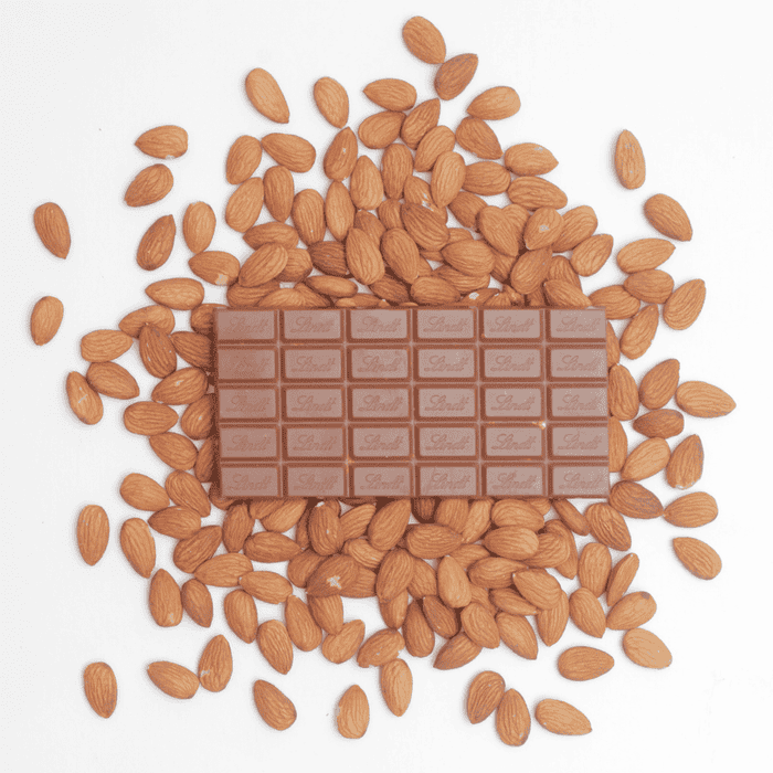 Lindt SWISS CLASSIC Almond Milk Chocolate Bar, 100g