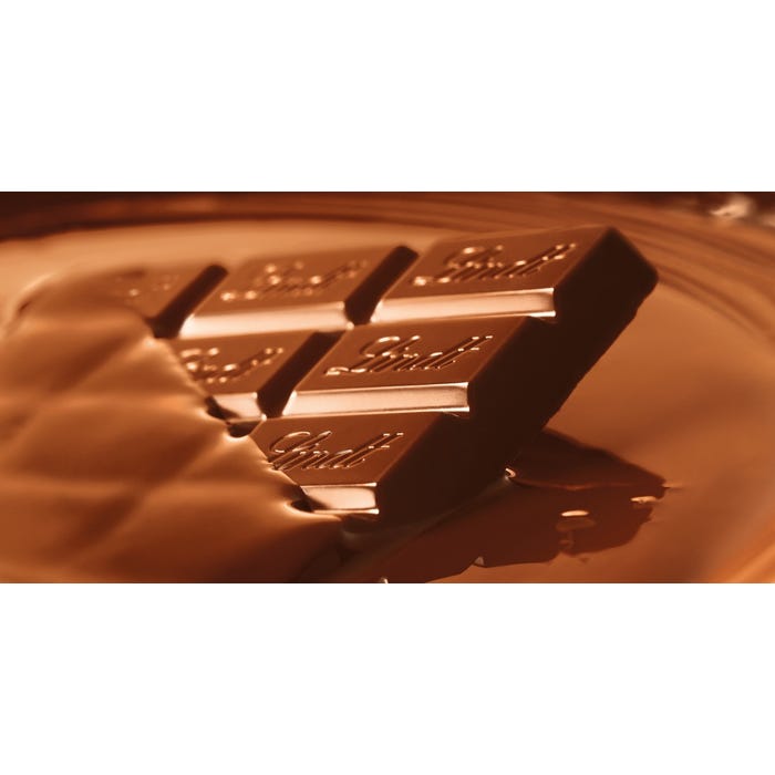 Lindt SWISS CLASSIC Gold Hazelnut Milk Chocolate Bar, 300g